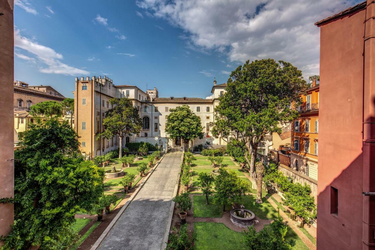 Campo Di Fiori 2 Bedroom Via Giulia Рим Экстерьер фото